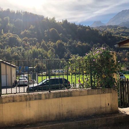 Appartement Tout Confort Ужин Экстерьер фото